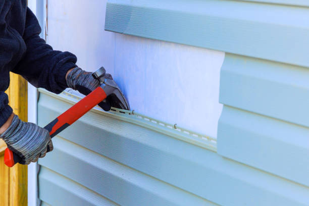 Reliable Siding Repair contractor in New York, NY by Creative Siding