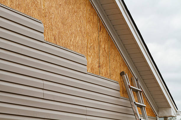24/7 Emergency Siding Repair experts in New York, NY